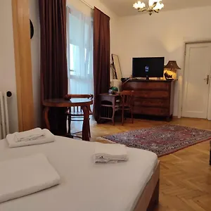 Apartament Ateneu Palace, Bucureşti